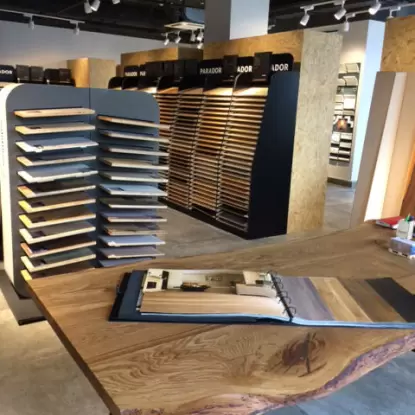 Салон паркета от Империи пола в Минске