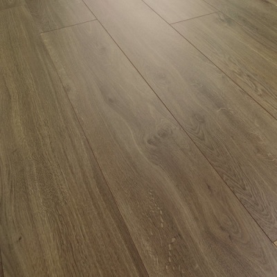 Montreux Oak